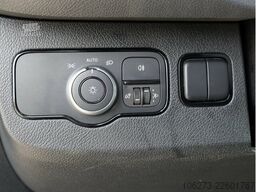 Mercedes-Benz Sprinter 215CDI DOKA,3.250mmRadstand,MBUX