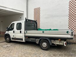 Peugeot Doppelk. 435 L4 BlueH Di140