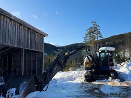 Volvo ECR235EL Tracked excavator w/ Cleaning bucket, til
