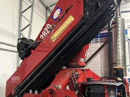 HMF 28 t/m crane with winch and 6 hydraulic extensions