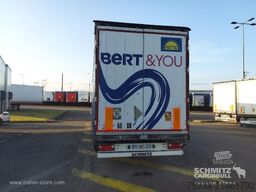 Schmitz Cargobull Semitrailer Curtainsider Mega