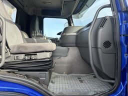 Volvo FM12-460 8x4 Kipper