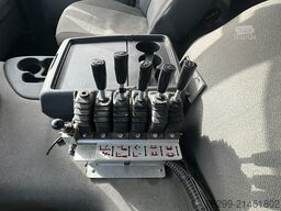 Volvo FM12-460 8x4 Kipper