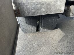 Volvo FM12-460 8x4 Kipper