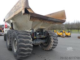 Terex TA 300   //  6 - Zyl. Cummins  Breitreifen und Muldenheizung