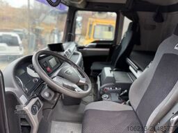 MAN TGX 33.680 V8 6X4 BL