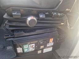 MERCEDES-BENZ 816 D Vario Doka 7 Sitzer Regalausbau Werkstatt