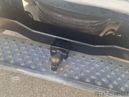 MERCEDES-BENZ 816 D Vario Doka 7 Sitzer Regalausbau Werkstatt