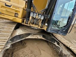 CAT 330F