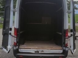 Ford Transit 350