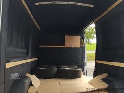 Ford Transit 350