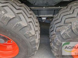 Claas QUADRANT 5200 FC TA