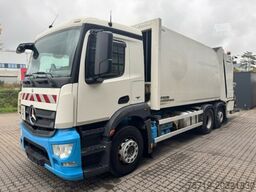 Mercedes-Benz 2533 Antos 6x2 Faun PowerPress/Zöller 249