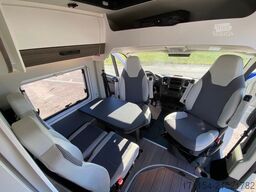 VANTOURER Van 600 L , Aufstelldach,Längsbetten,Automatik