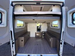 VANTOURER Van 600 L , Aufstelldach,Längsbetten,Automatik