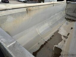 Turbo's Hoet 3-axles STEEL TIPPER / STAHL KIPPER / BENNE ACI...