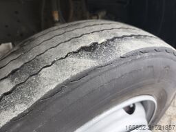 Mercedes-Benz Atego 818 Edscha Gardine Euro 4 4x2 (33)