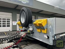 Faymonville MAX Trailer 3-Achs-Tiefbett mit Pendelachsen