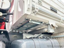 Mercedes-Benz Arocs 3348 6x4 BB Dreiseitenkipper FASSI F195A