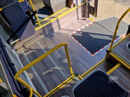 MERCEDES-BENZ Frontniederflur Sprinter 517 / 4 er Bestuhlung