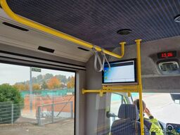 MERCEDES-BENZ Frontniederflur Sprinter 517 / 4 er Bestuhlung