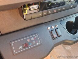 MERCEDES-BENZ Frontniederflur Sprinter 517 / 4 er Bestuhlung