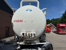 Whale tankers 29.5m3 Pressure ADR Tanker + Perkins self suppo...