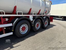 Whale tankers 29.5m3 Pressure ADR Tanker + Perkins self suppo...