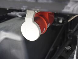 MAN TGX 28.480 6x2 / 2024 / Krone 18 EPAL