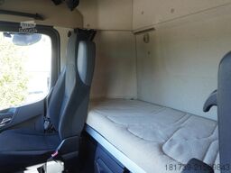 Mercedes-Benz Actros 2548 MP5 6×2 / Schmitz 19 EPAL