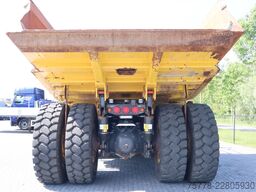 Komatsu HD405 -8E0 | 77 TON | GOOD TIRES