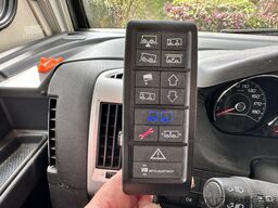 Bürstner Ixeo I746 mit Luftfederung und Hubstütze