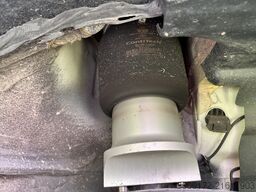 Bürstner Ixeo I746 mit Luftfederung und Hubstütze