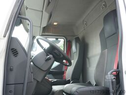 Renault D16 / Chassis 7.1 m / Differential lock