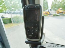 Volvo FH16 750 8x4x4 / 750 HP! / chassis / 4th