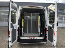 VW Crafter 2.0 TDI 140pk Personenvervoer Taxi Rols...