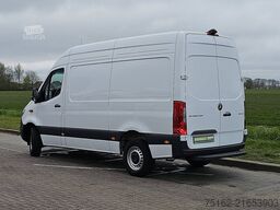 MERCEDES-BENZ SPRINTER 317 L2H2 RWD Mbux10