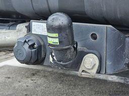 MERCEDES-BENZ SPRINTER 317 L2H2 3.5T-Trekhaak!