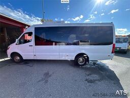 Minibus Mercedes-Benz Sprinter 519 w/ 16+1 seats and 3 wheelchair users