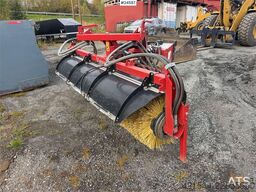 Tokvam FK sweeper with quick-attach system