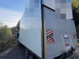 Iveco 4x2 Box truck - Zepro tail lift and side door