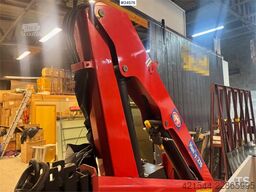Iveco 50C18 Flatbed Truck with Rear-Mounted HMF Crane –