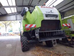 CLAAS Tucano 320