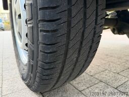 VOLKSWAGEN Crafter Pritsche 35 mittel L2 Kamera Klima