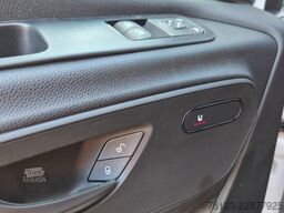 MERCEDES-BENZ Heckniederflur Sprinter 517 / 4 er Bestuhlung