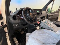 MERCEDES-BENZ Sprinter III RTW KOFFER 519 CDI*RETTUNGSFAHRZEUG