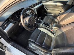 VW Passat Variant 1.6 TDI 88 KW Motorschaden.....