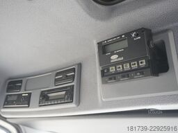 Mercedes-Benz Atego 1323 / Cazaux 17 EPAL refrigerator