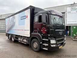 MAN 6X2,tautliner,8 tons vooras, Blatt -luft gefederd
