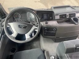 MAN 6X2,tautliner,8 tons vooras, Blatt -luft gefederd